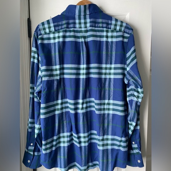 Vineyard Vines Men’s Flannel Slim Fit Button Down Size L - Picture 2 of 4